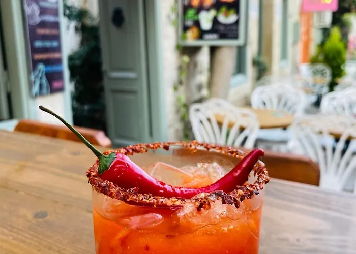 Alaca Butik Szálloda *