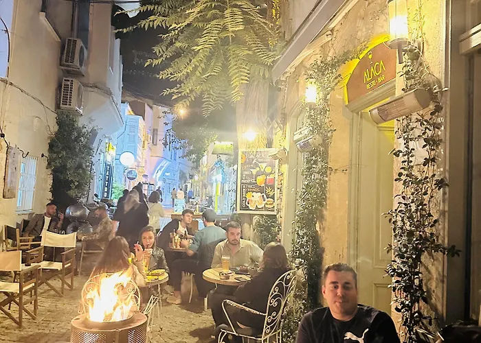 Alaca Butik Szálloda *